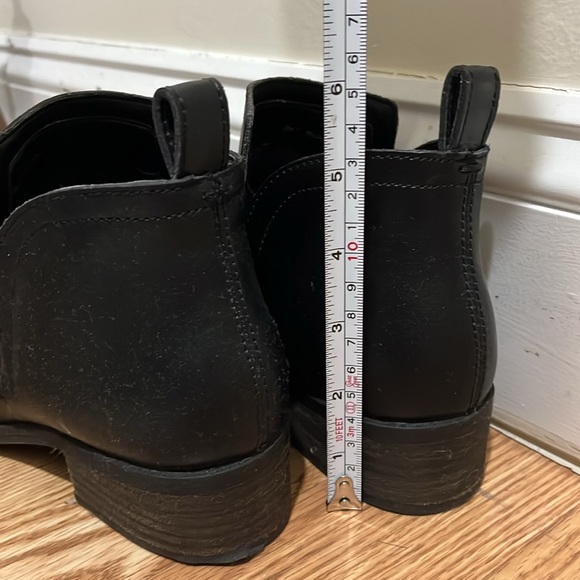 Dolce Vita Black Booties - Picture 6 of 6